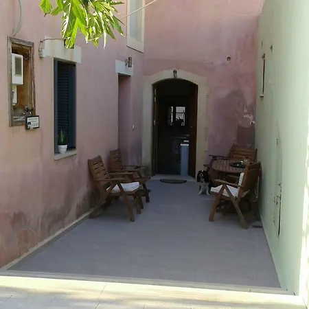 別荘 Erasmia